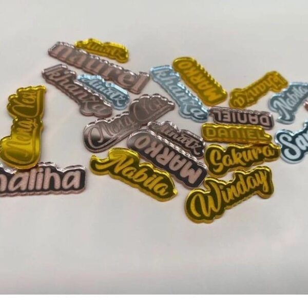 Label Akrilik Gold Label Hijab Branding Custom